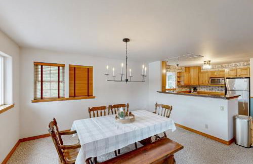 Riverfront Retreat - Foto 9