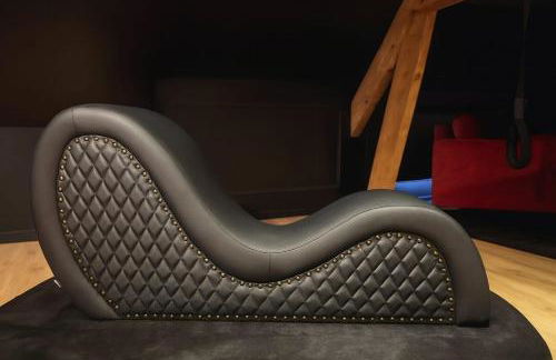 Love Room-Balnéo-Parking privé - Foto 12