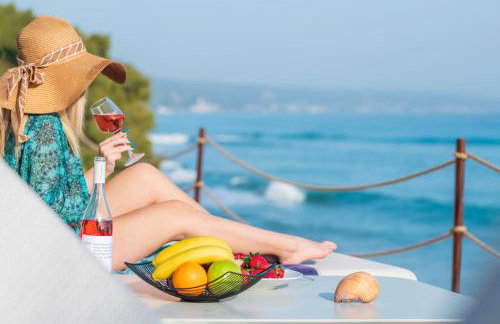 Iconic PRIVE beachfront villa Mola Kaliva - Foto 17