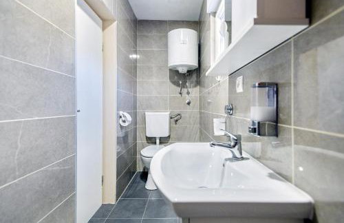 Countryside holiday home - pool - big terrace - Foto 43