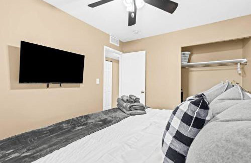 Cozy 3BR Home Friendly City of Hazel Park - Foto 17