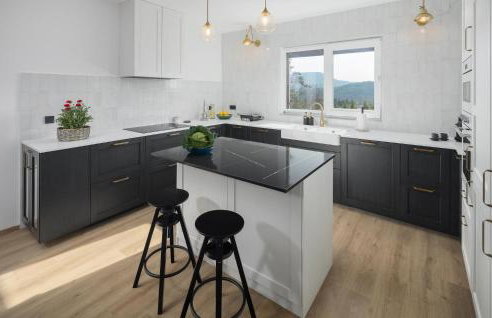 Amazing Home In Strped With Wifi - Photo 27