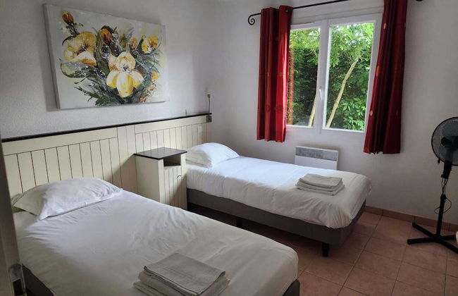 Villa in Les Forges With Golf & Pool - Foto 2