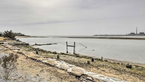 Coastal Waterford Getaway, Steps to the Water! - Foto 2