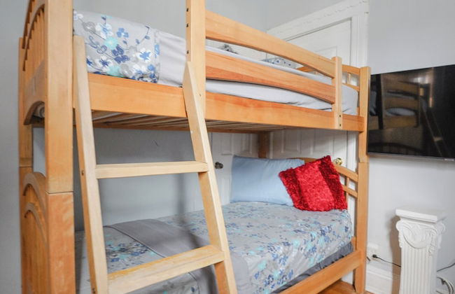 The Bergen Nest 2BR - Photo 4