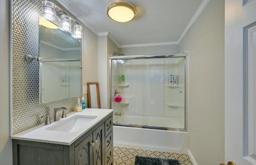 Weymouth Waterfront Getaway with Swim Spa and Hot Tub - Foto 12