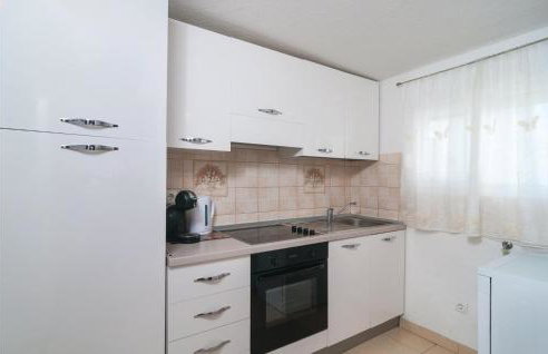 Acogedora Casa De 5 Habitaciones En Stomorska - Foto 18