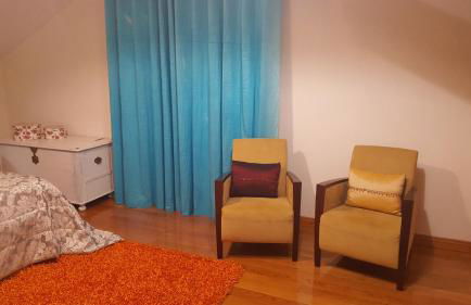 Pink House - Photo 16