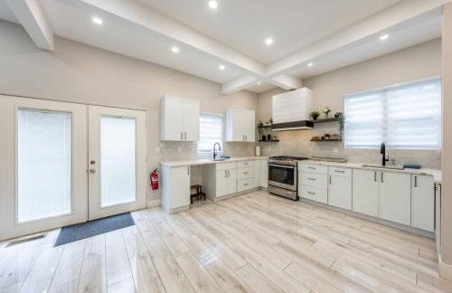 Pool House Near NYC FIFA Stay for Groups - Foto 17