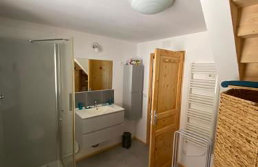 Chalet bois au calme, en lisière de forêt, balcons, sentiers balades Gérardmer & Alsace "Chalet Mon beau sapin" - Foto 15