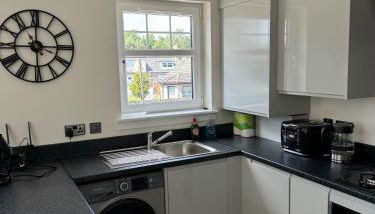 Modern 3 Bedroom Apartment in Markinch, Fife - Foto 3