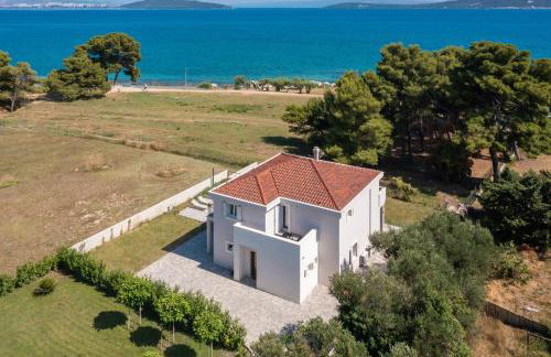 Beachfront villa Pensa private pool, 3-bedroom - Foto 42