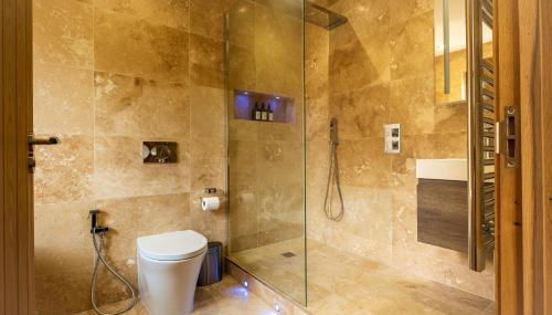 Tresillian Lodge Waterfront, Forest, Hot tub,Sauna - Foto 3