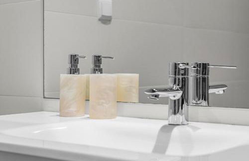 A&M House - Photo 33