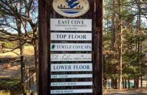 Bear Den on Lake Ouachita 2BR Condo at Mountain Harbor Resort - Foto 85