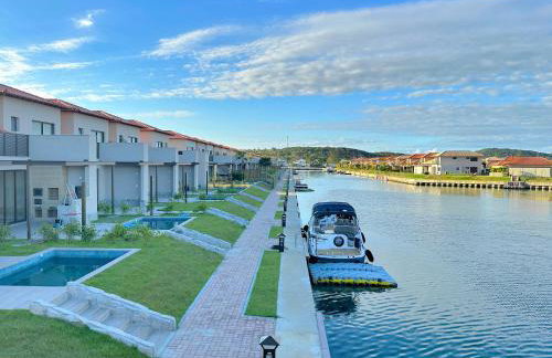 Condomínio Clube Luxo Marina Privativa 5 Suítes - Foto 5