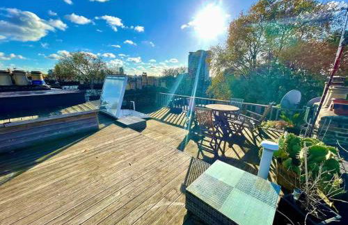 Sunny 2 bedroom, 2 bathroom Apartment with Rooftop in Central London - Photo 3