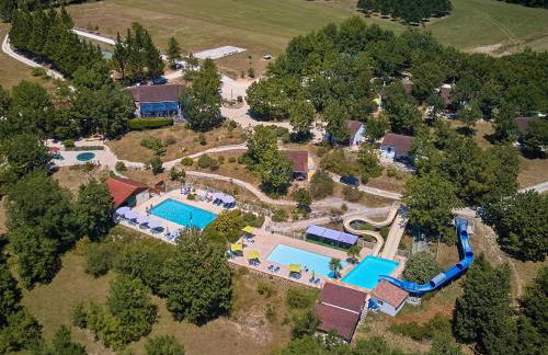 Bungalow in France with Private Garden - Foto 16