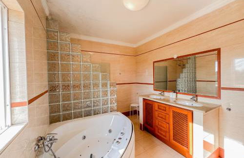 Bee Home Alojamento Local - Foto 43