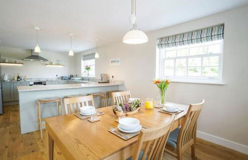 Luxury retreat with hot tub & wood burner - Mylor - Foto 14