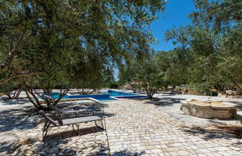 2 Bedroom Lovely Home In Blato - Foto 12