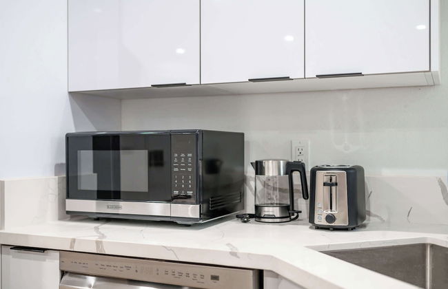 Not Affected by the Fire/modern 5BR Home With Parking, Near LA Attractions #4 - Foto 29