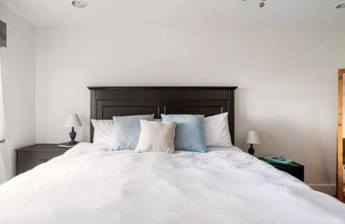 Spacious Oceanview Villa Elegant Coastal Escape, Sleeps 22 - Foto 23