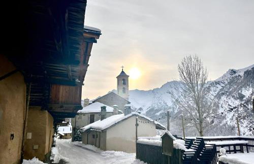 Casa-La Fuste centre Saint-Véran ski au pied - Foto 1