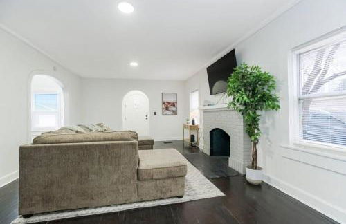 29 Massive 4 bedroom close to the PLAZA - Foto 8