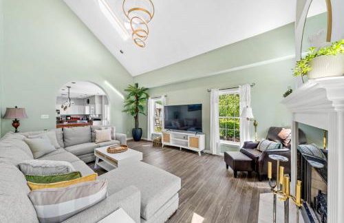 13-Acre Private Estate, Private Lake, Private Golf Range, Private Forest & Hiking Trails - Foto 18