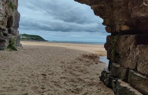 Benllech Sea View bungalow, Dog Friendly sleeps 6 - Foto 15