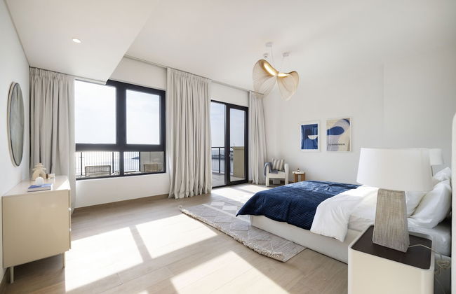 Massive 4 Beds La Rive B2 Port De La Mer - Foto 9