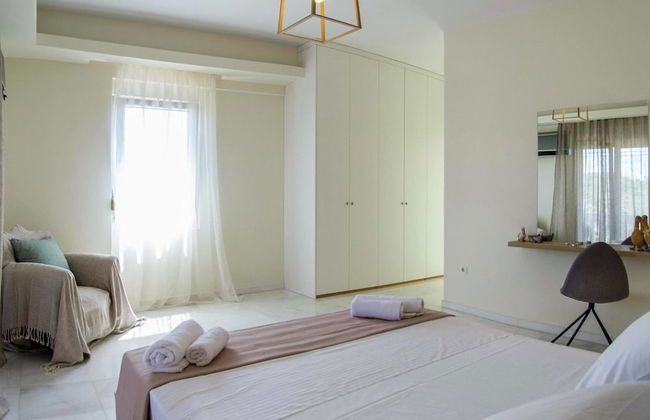 Infinity Pool Villa With Sea Views Near Rethymno City & Beach and Shaded BBQ - Foto 3