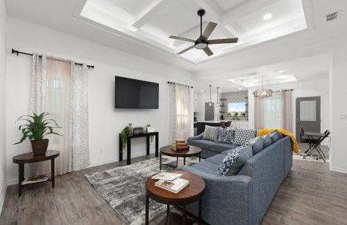 Spacious Modern 3 Bd 2Ba House with Garage and Parking - Foto 1