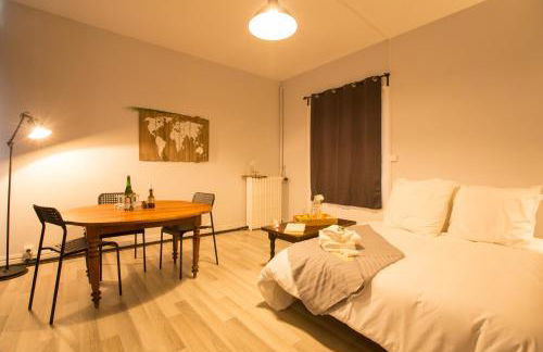 #LIndustrioChampetre Free Parking, Bien Situé, Spacieux, Proche Clinique - Foto 22