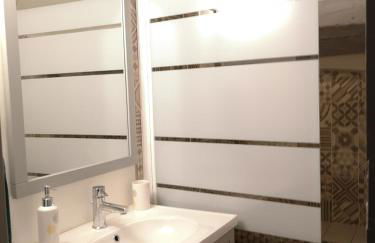 Le Perchoir (Hotel de ville / 40m22 / 1ch / 2-4pers ) - Foto 8