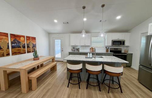 Lucky Cowboy Lodge Near WinStar - Cozy 3BR Home - Foto 14