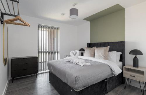 Lovely Home Near Canal, Park, & Central MK - Foto 18