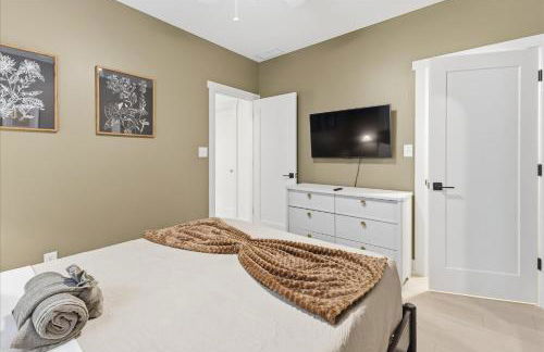 Brand New 5BR house & Carriage House near Downtown - Foto 39