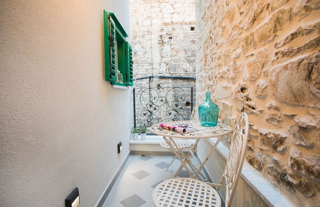 Residence Teatro - Near Cathedral of St James - Foto 43