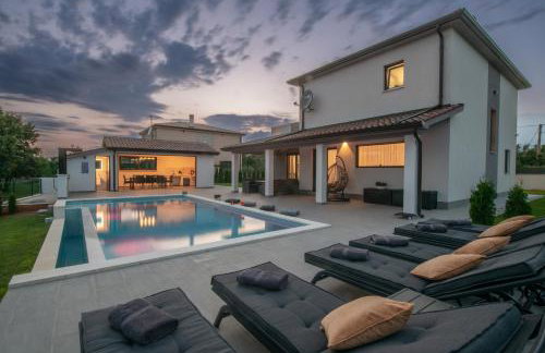 Villa Aaron - Foto 2