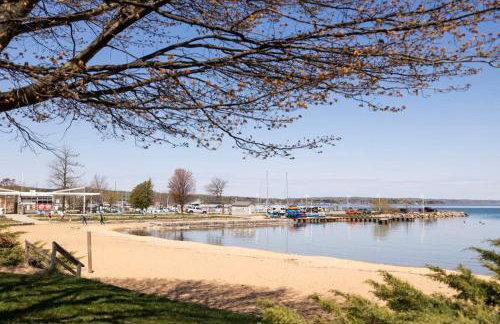 Top of The Peak: Downtown Gem! Steps to Beach - Foto 44