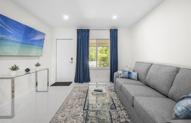 Uhost AI 1BR With Marble Accents Patio - Foto 5