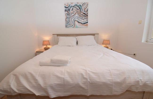 Maritimo Apartments - Photo 10