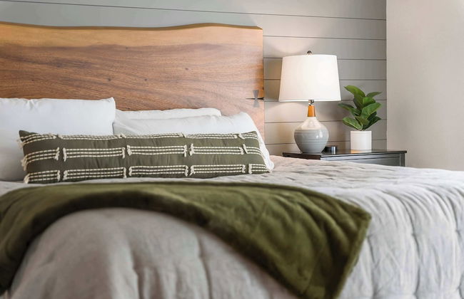 Ingallview at Branson Cove - Indoor Pool - Photo 12