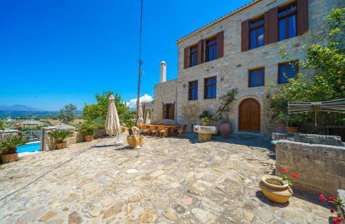 Villa Candice, Luxurious Historic Villa with Sea View by Rentado - Foto 40