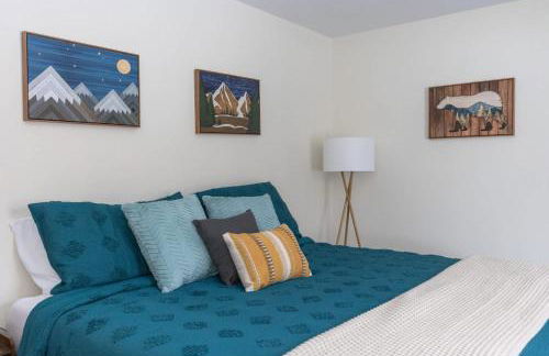 Smuggler's Notch Mountain House with hot tub & river - Foto 35