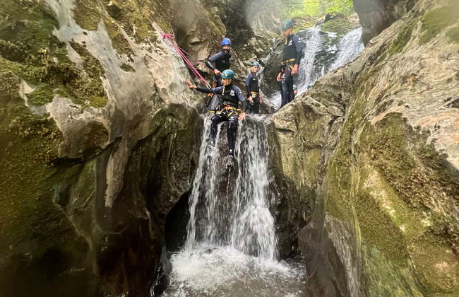 Descenso de cañones en Potes - Foto 6