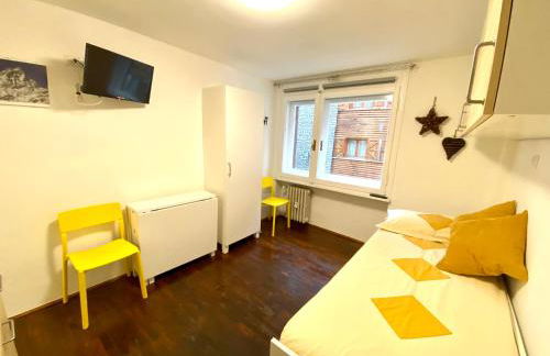 Luna's Cozy Apartment, skiin skiout in centre - Foto 5