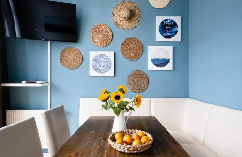 SC 05 by ROCKCHAIR Apartments l SUPERHOST Status l 2 Bedrooms Boxspringbeds Balcony Elevator - Cozy Family & Business Flair welcomes you! - Foto 20